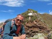 44 Alla Forcella Rossa (2055 m) con la Madonnina del G.A.M.A (Gruppo Amici Montagna Almè)